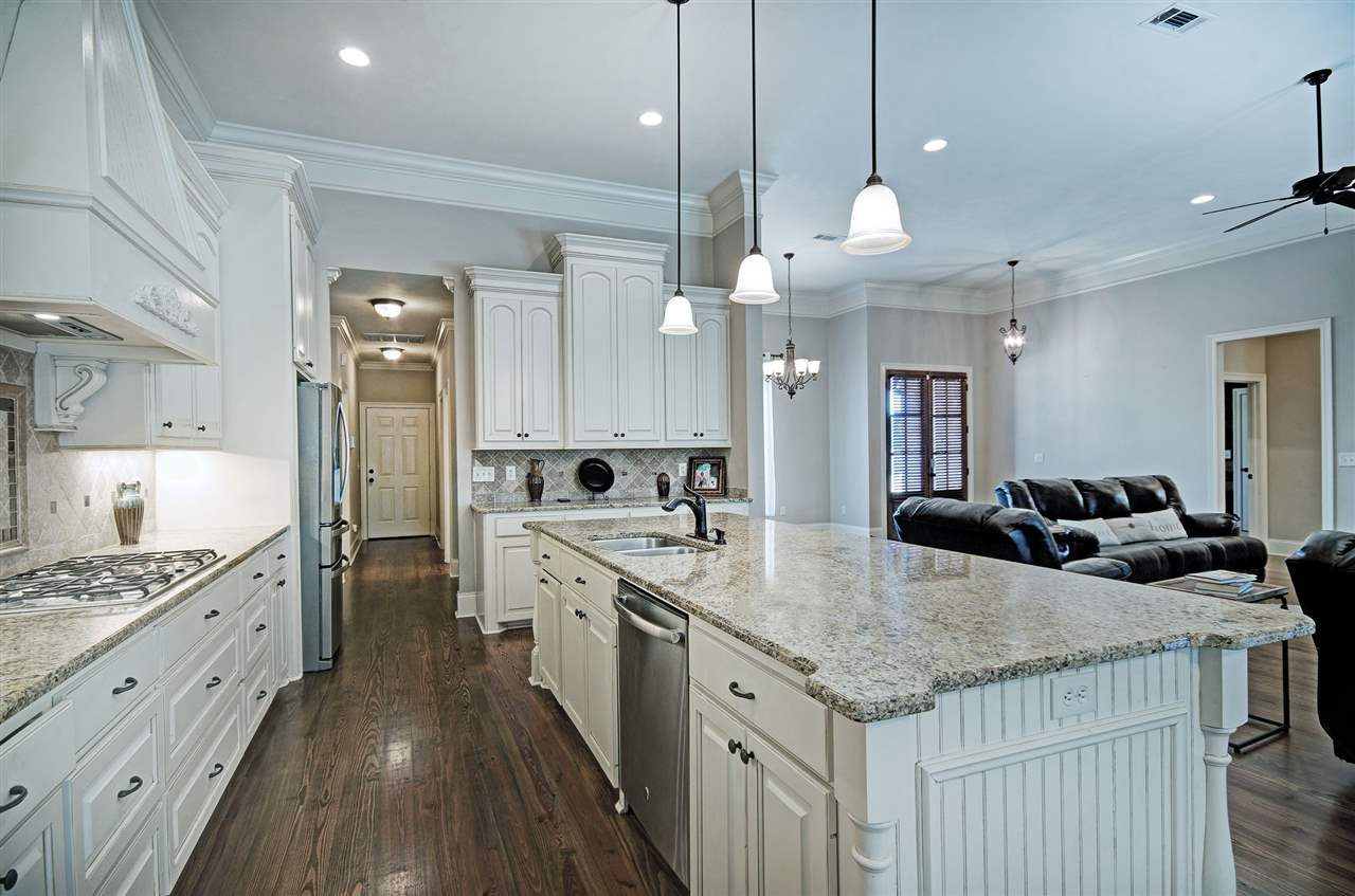 301 Toulon Street Brandon, MS 39042 - Photo 8 of 32 Photo 8