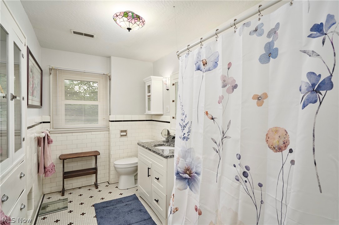 111 Overwood Road Akron, OH 44313 - Photo 23 of 27 Gallery Image 23