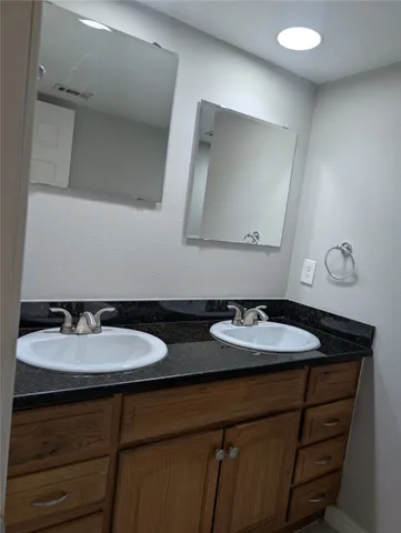 $1,790 | 7746 Champion Pines Drive, Unit 10, Spring, TX 77379