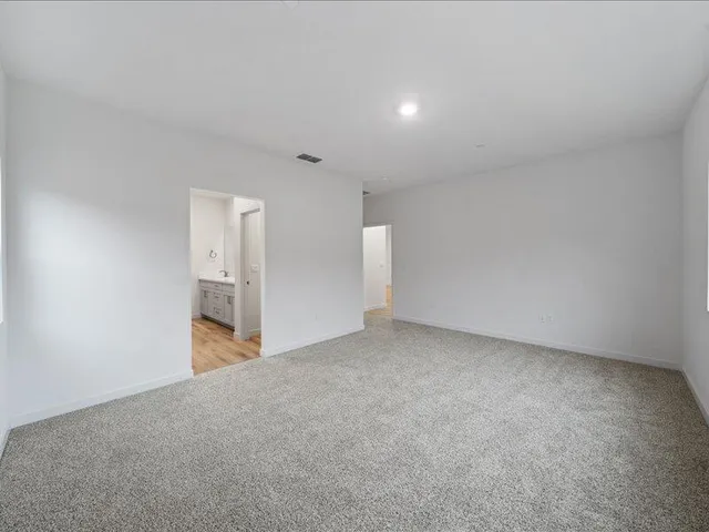 $530,990 | 876 Wind Cove Drive, Redding, CA 96001