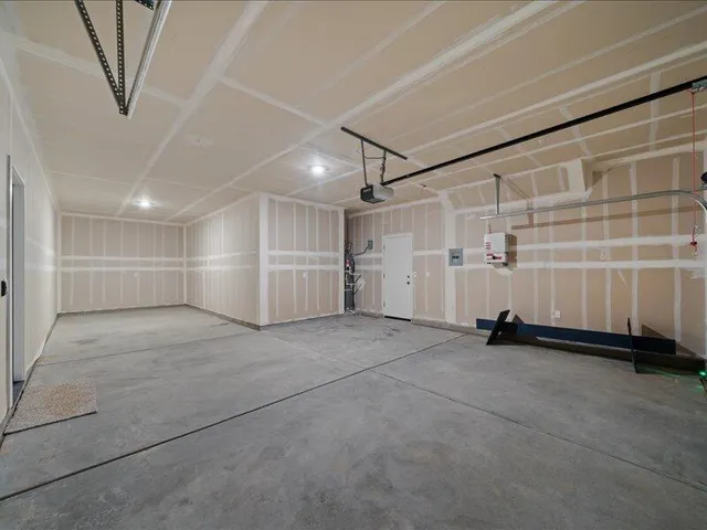 $530,990 | 876 Wind Cove Drive, Redding, CA 96001