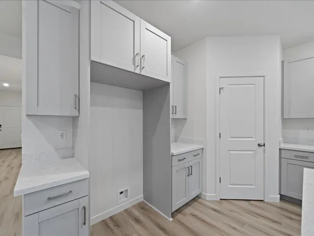 $530,990 | 876 Wind Cove Drive, Redding, CA 96001