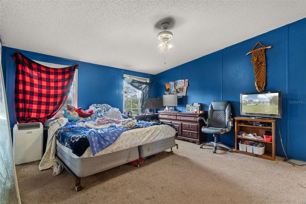 13317 Moon Road Brooksville, FL 34613 - Photo 11 of 25 Gallery Image 11