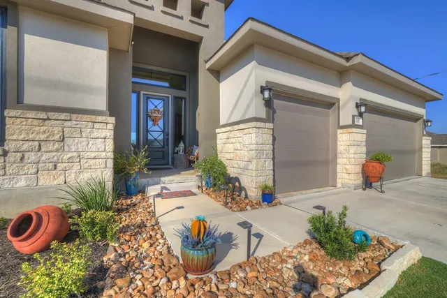 $693,000 | 505 John Price, Blanco, TX 78606