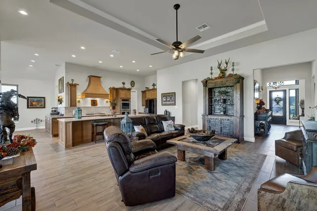 $693,000 | 505 John Price, Blanco, TX 78606