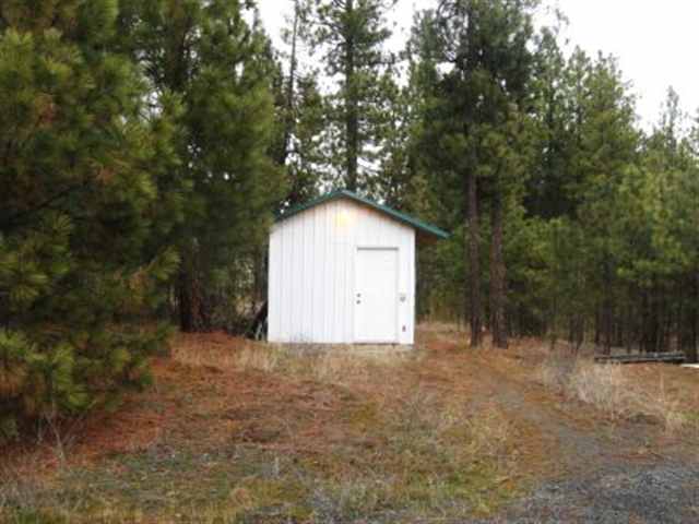 11107 South Cedar Road Spokane, WA 99224 - Photo 5 of 9