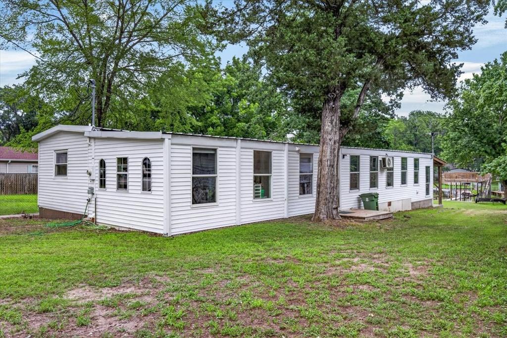 160 Buffalo Springs Road Mabank, TX 75156 - Photo 3 of 32