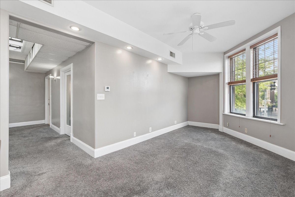 1952 Ridge Road, Unit 2S Homewood, IL 60430 - Photo 16 of 24 Gallery Image 16