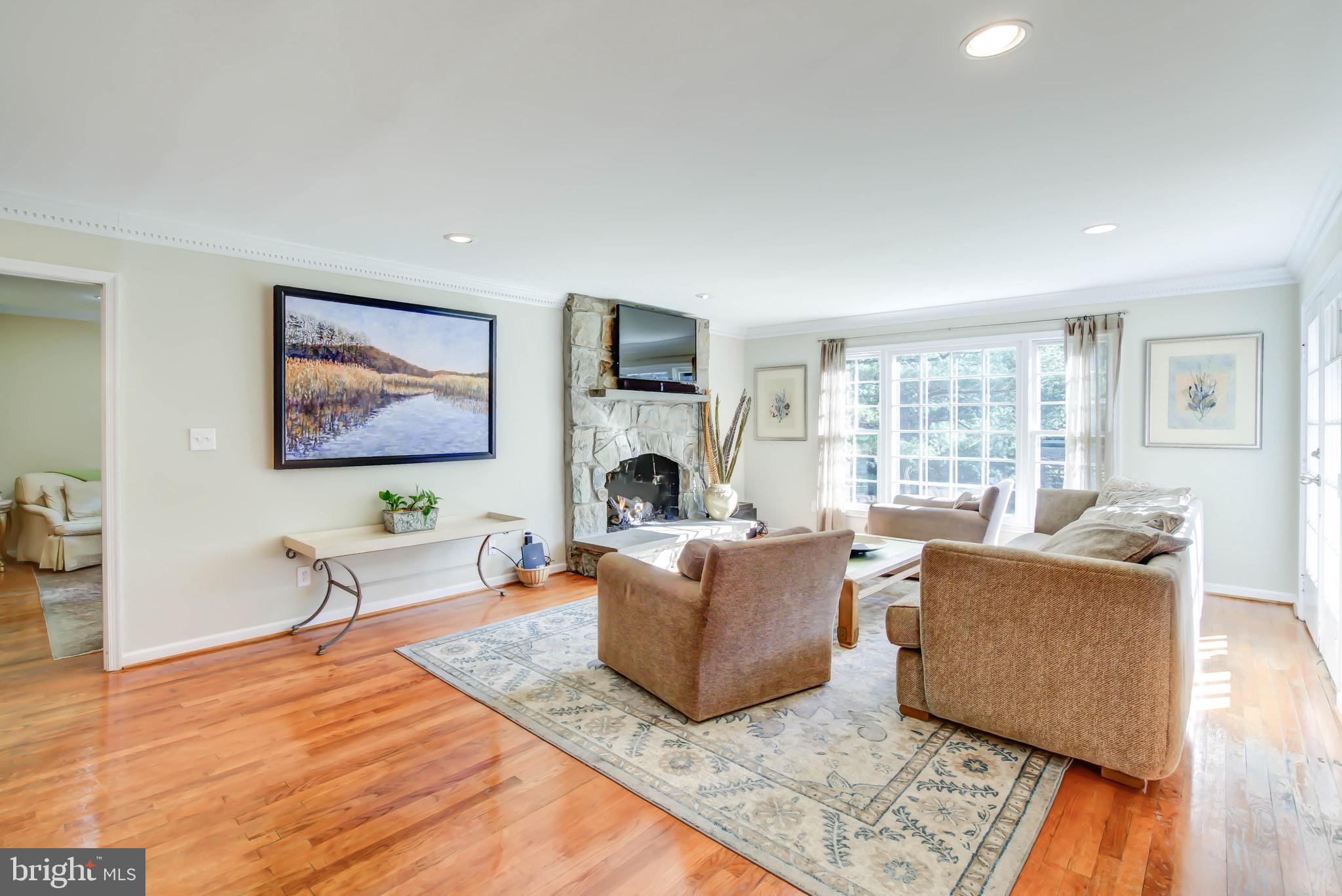 1077 Spring Hill Road McLean, VA 22102 - Photo 15 of 59