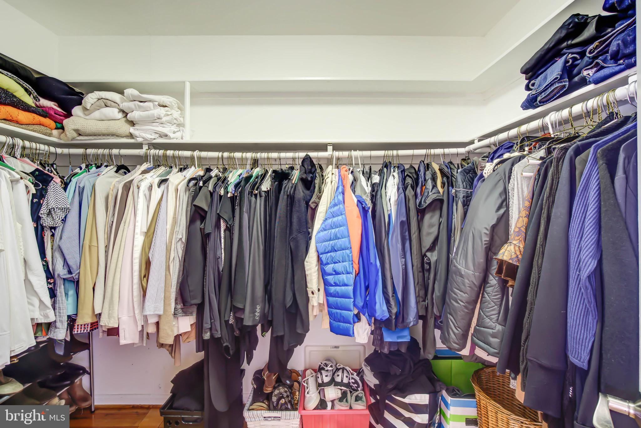 1077 Spring Hill Road McLean, VA 22102 - Photo 35 of 59