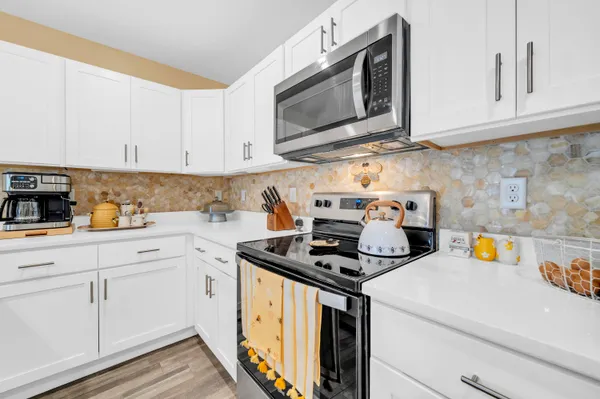$299,990 | 33 Langston Lane, DeFuniak Springs, FL 32433