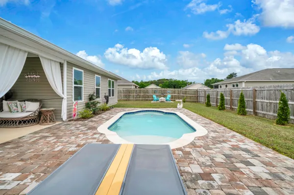 $299,990 | 33 Langston Lane, DeFuniak Springs, FL 32433