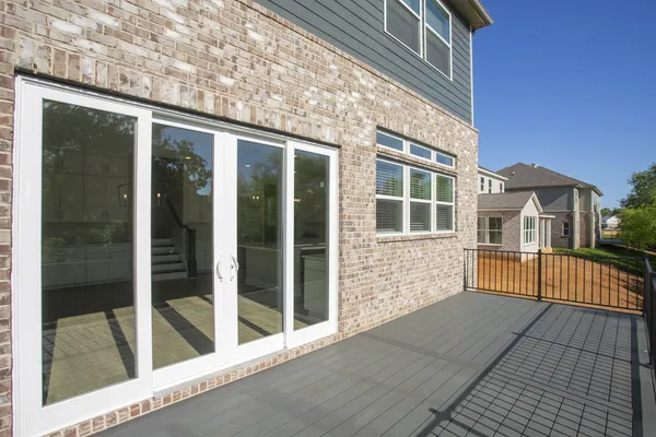 $1,049,990 | 5952 Hunt Vly Drive, Spring Hill, TN 37174