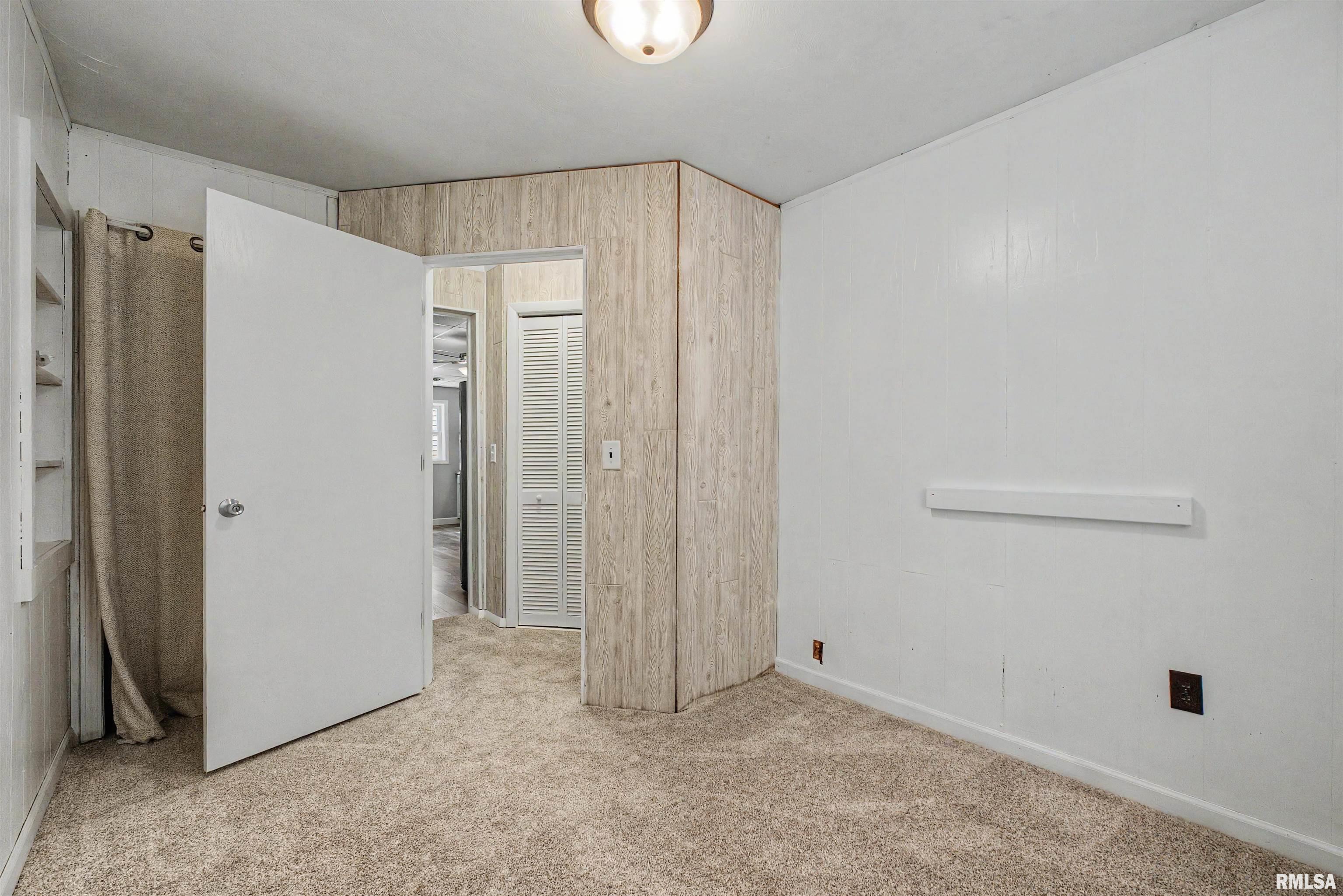 11375 Maple Island Road Manito, IL 61546 - Photo 15 of 29 Gallery Image 15