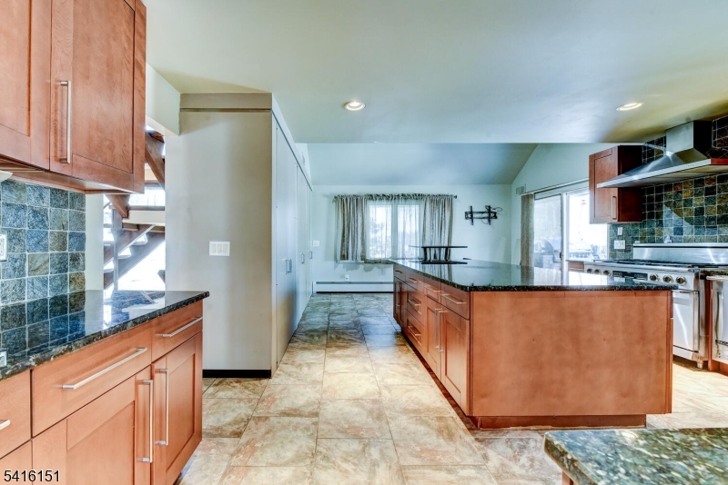 737 Ridge Road Butler, NJ 07405 - Photo 19 of 49