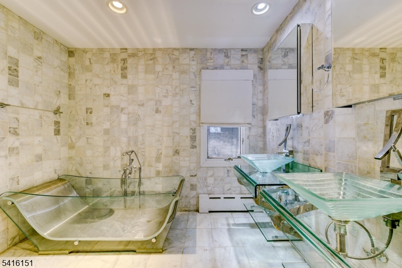 737 Ridge Road Butler, NJ 07405 - Photo 25 of 49