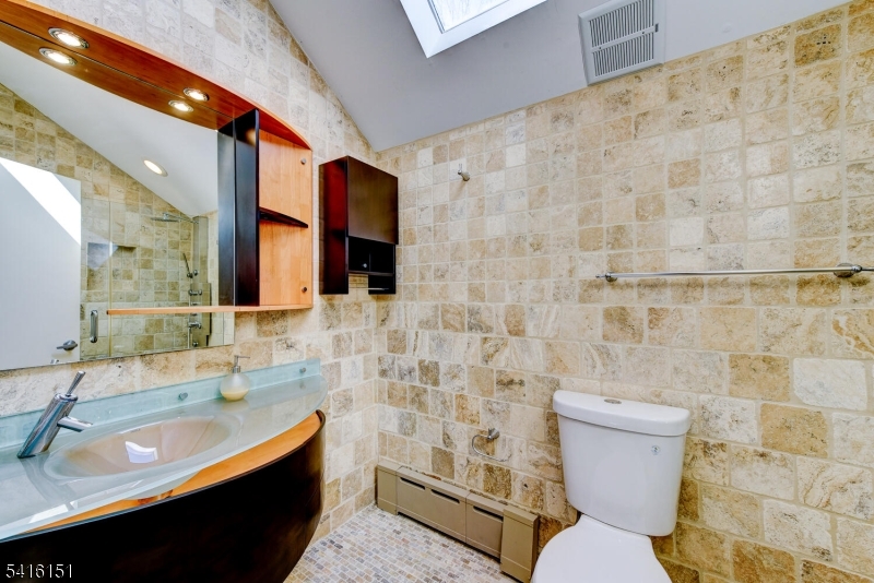 737 Ridge Road Butler, NJ 07405 - Photo 35 of 49