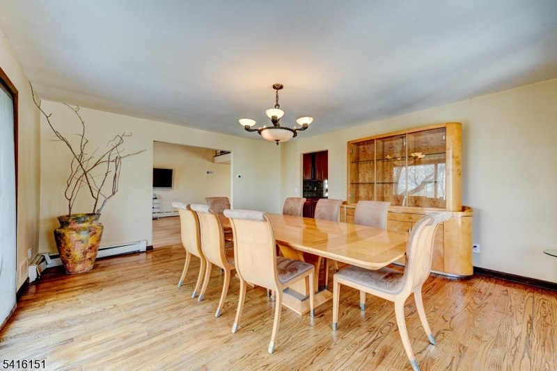 737 Ridge Road Butler, NJ 07405 - Photo 9 of 49