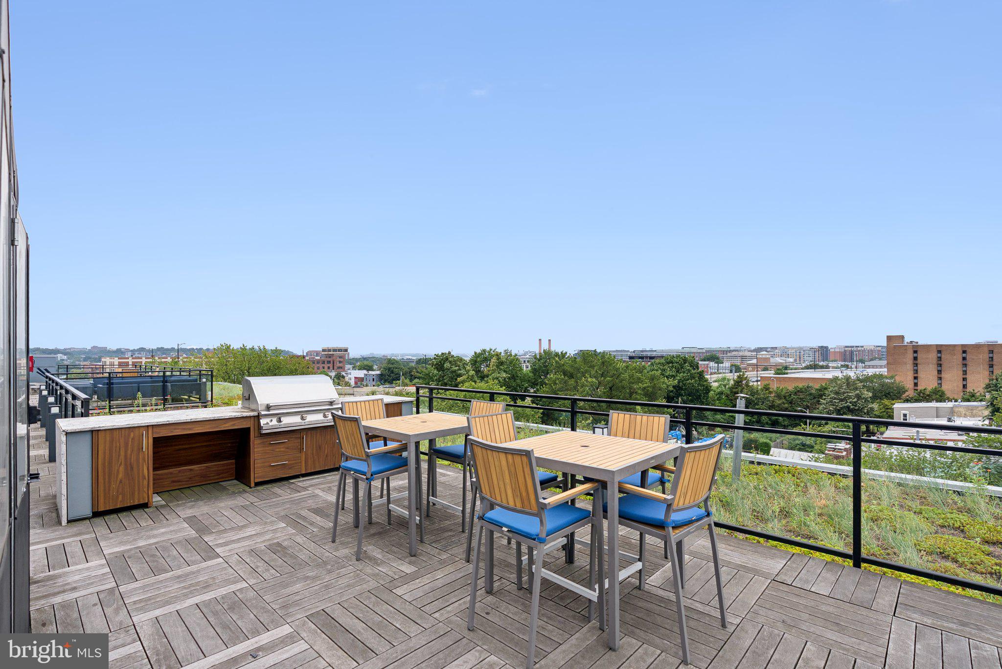 900 11th Street Southeast, Unit 106 Washington, DC 20003 - Photo 22 of 26