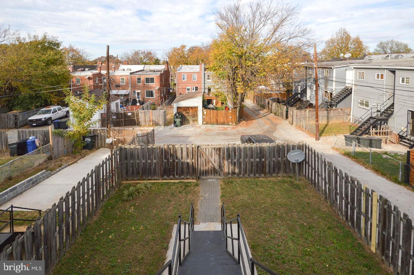 1722 T Street Southeast Washington, DC 20020 - Photo 21 of 23 a balcony with trees in front of it