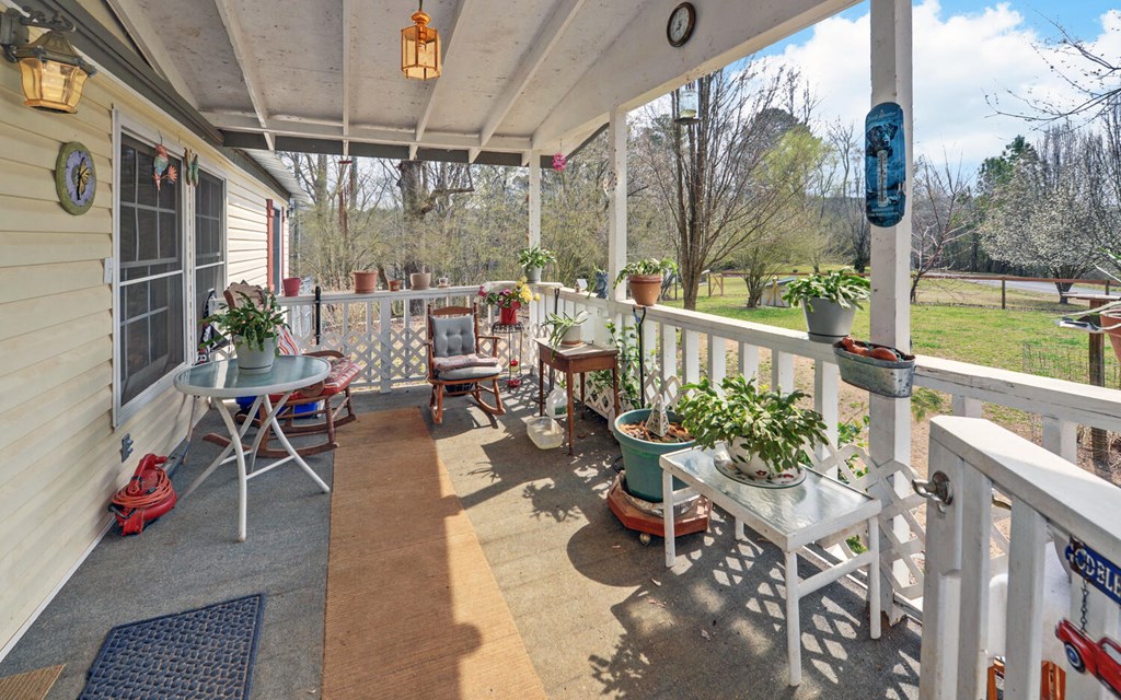 182 Old Pleasant Valley Road Talking Rock, GA 30175 - Photo 2 of 43