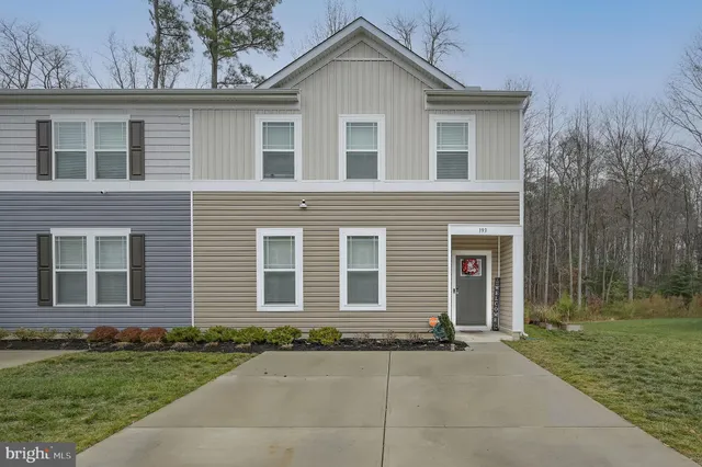 $320,000 | 193 Currant Circle, Magnolia, DE 19962