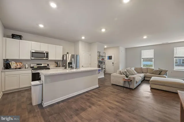 $320,000 | 193 Currant Circle, Magnolia, DE 19962