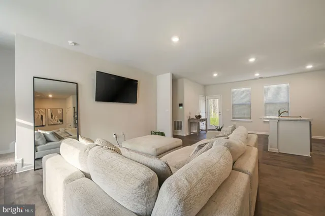 $320,000 | 193 Currant Circle, Magnolia, DE 19962