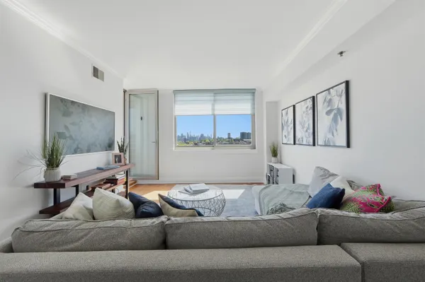 $1,099,000 | 800 Jackson Street, Unit PH6, Hoboken, NJ 07030
