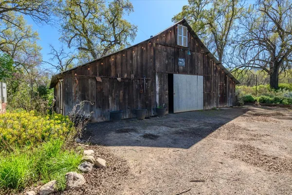 $1,200,000 | 8645 County Road 49, Brooks, CA 95606