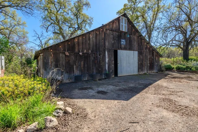 $1,200,000 | 8645 County Road 49, Brooks, CA 95606