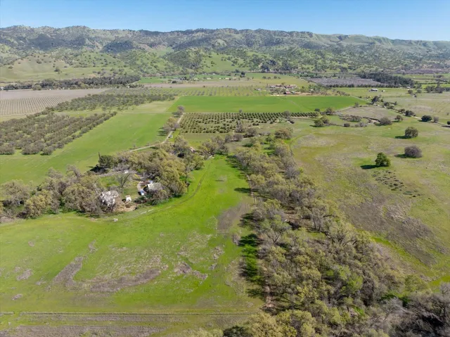 $1,200,000 | 8645 County Road 49, Brooks, CA 95606