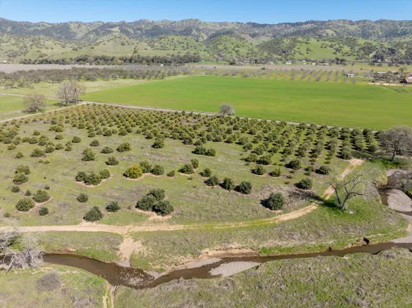 $1,200,000 | 8645 County Road 49, Brooks, CA 95606