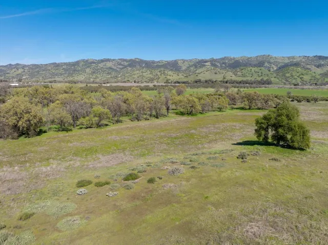 $1,200,000 | 8645 County Road 49, Brooks, CA 95606
