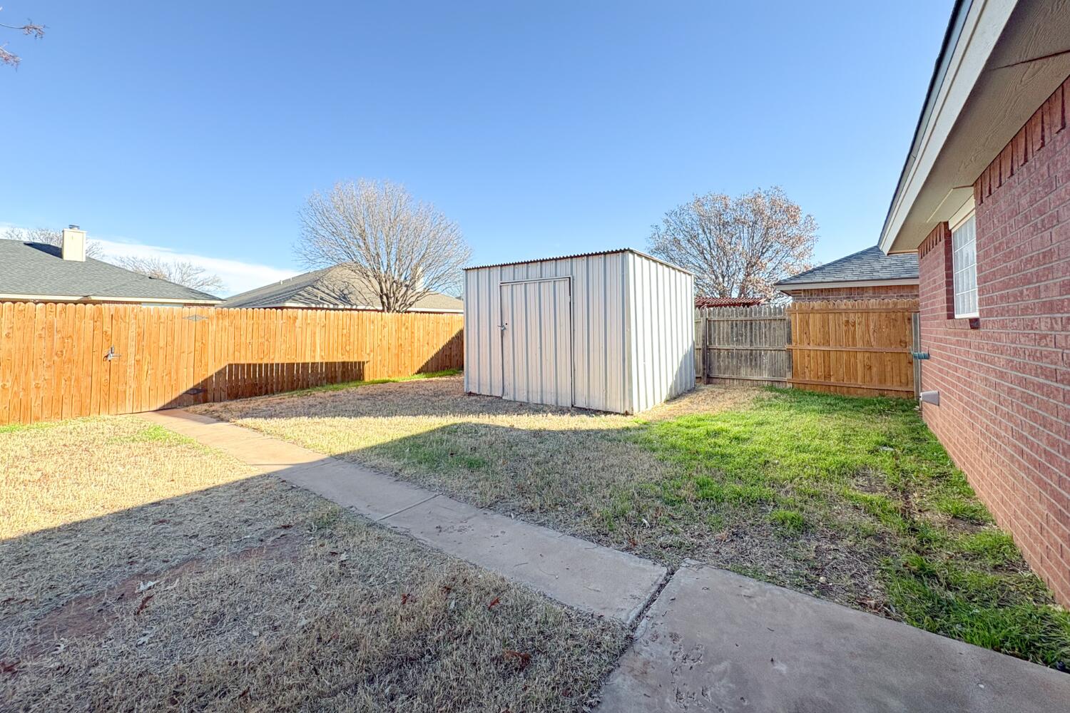5822 90th Street Lubbock, TX 79424 - Photo 19 of 20 Backyard