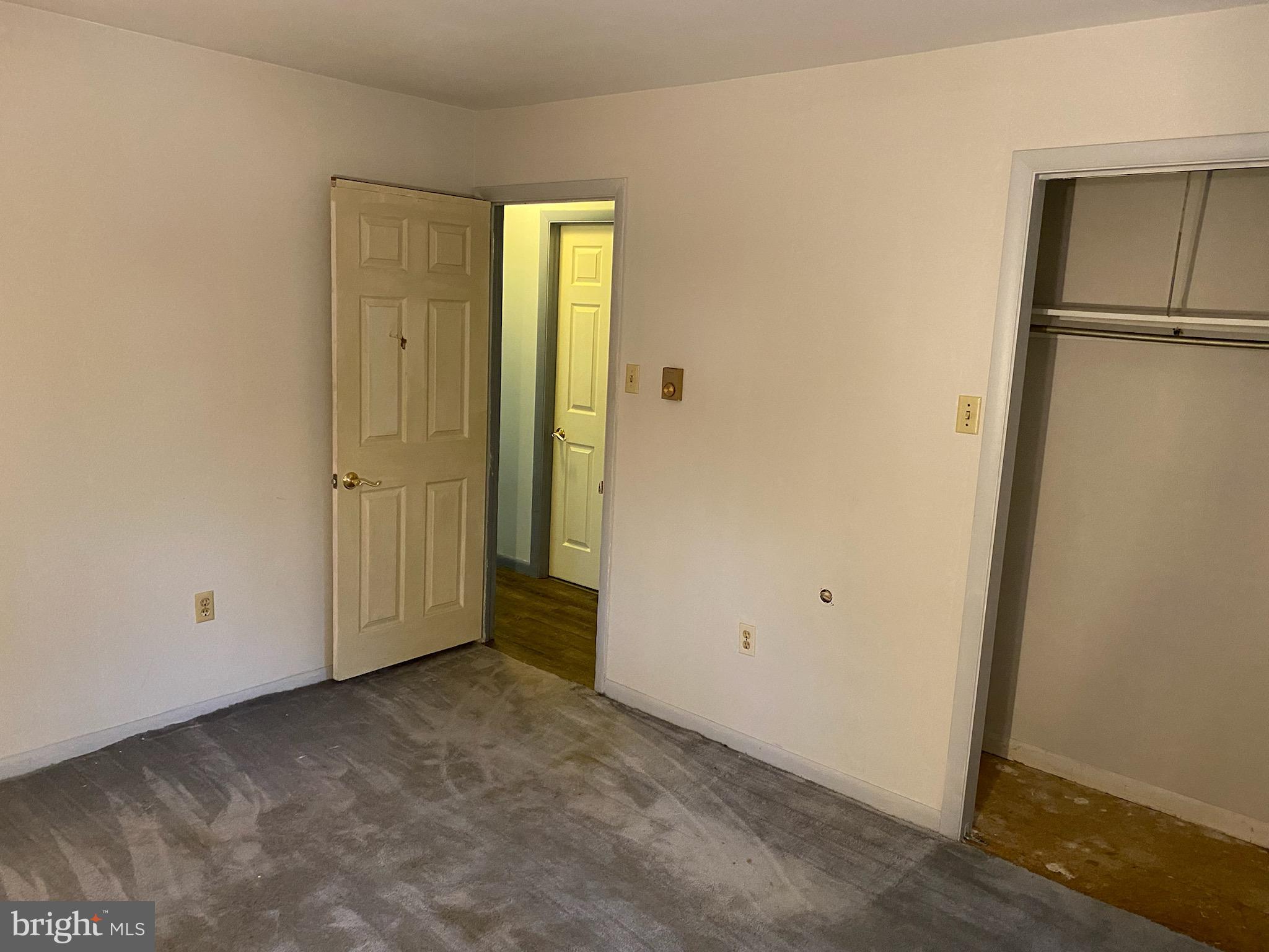 372 Eckman Road Lancaster, PA 17603 - Photo 4 of 11 Gallery Image 4