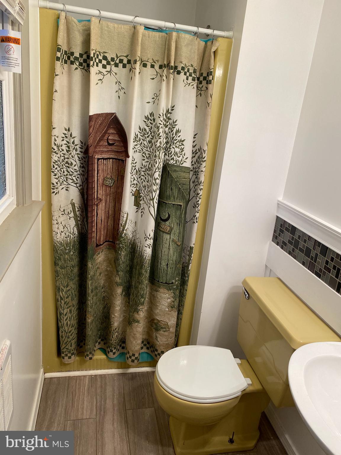 372 Eckman Road Lancaster, PA 17603 - Photo 5 of 11 Gallery Image 5