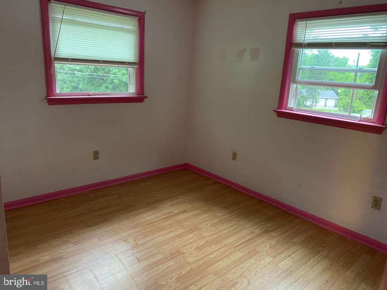 372 Eckman Road Lancaster, PA 17603 - Photo 6 of 11 Gallery Image 6