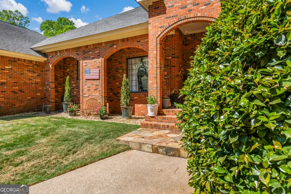 $839,900 | 1017 Riverside Drive, LaGrange, GA 30240