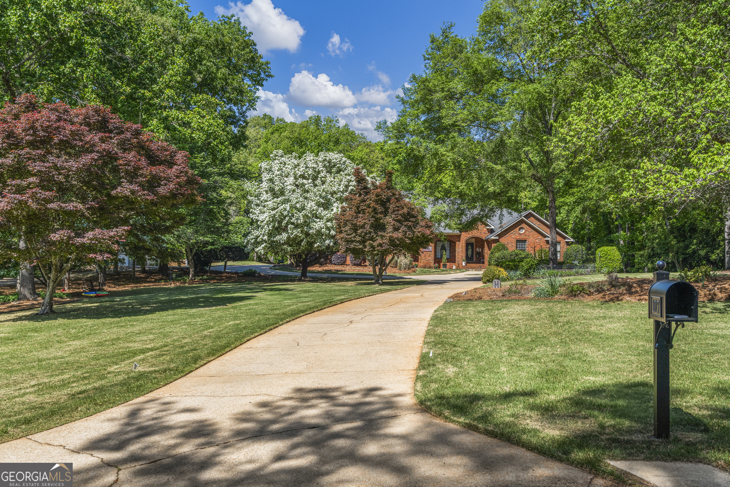 1017 Riverside Drive LaGrange, GA 30240 - Photo 3 of 45