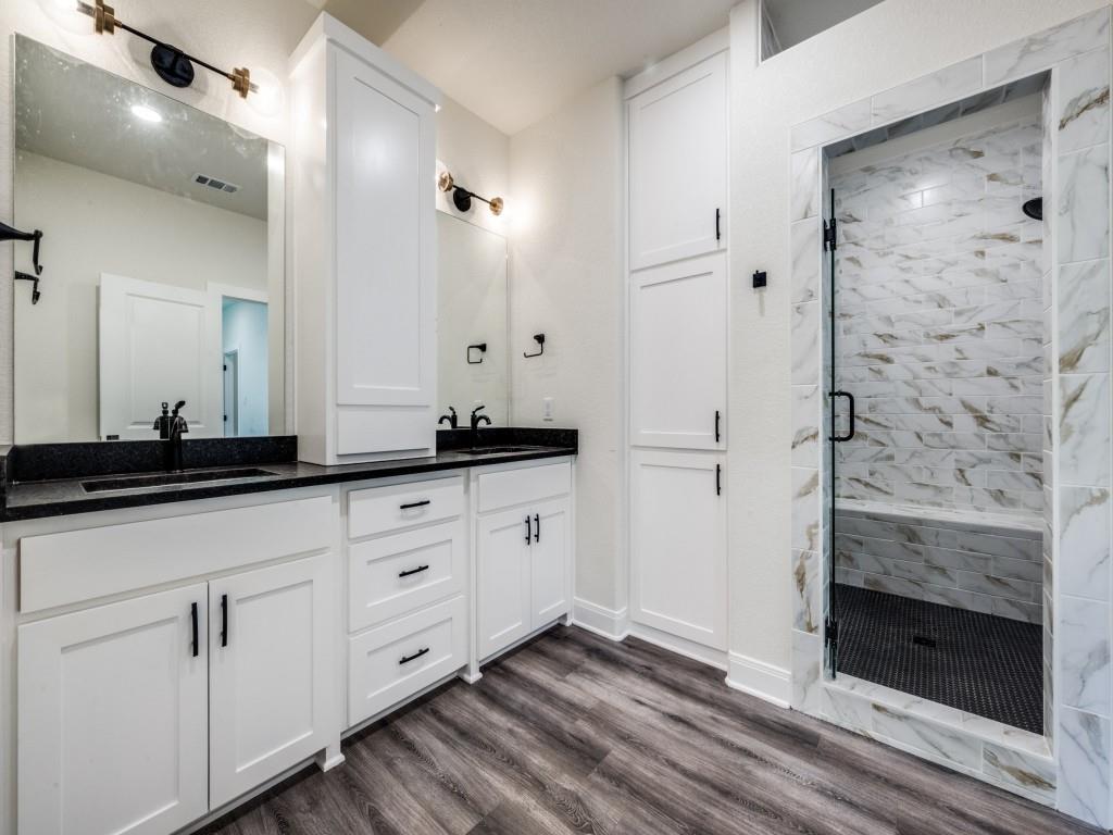 204 West Collins Street Decatur, TX 76234 - Photo 17 of 25