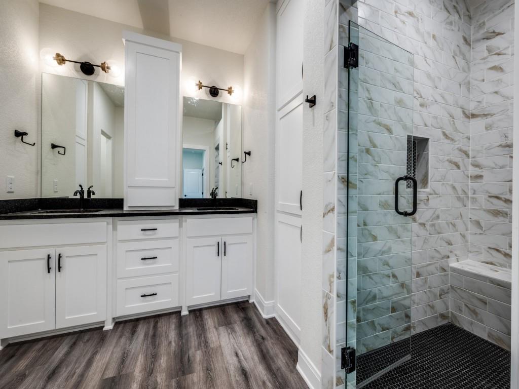 204 West Collins Street Decatur, TX 76234 - Photo 18 of 25