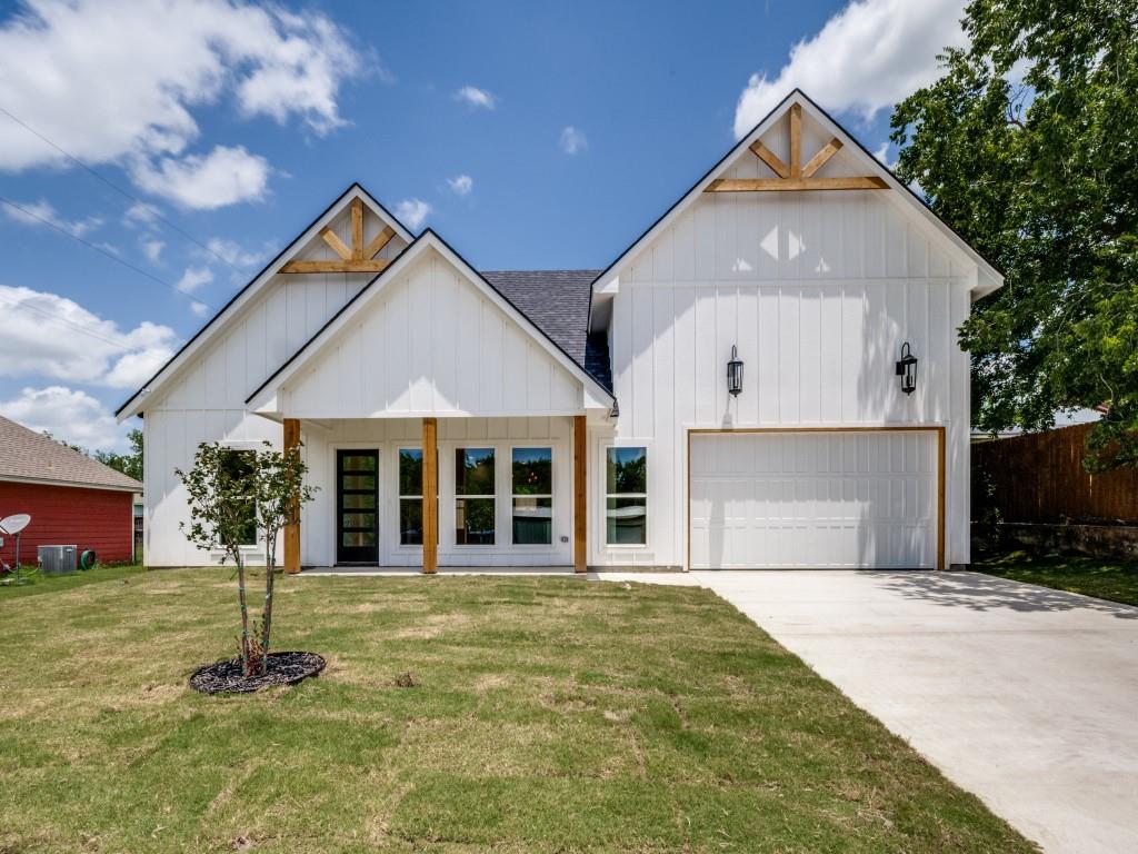 204 West Collins Street Decatur, TX 76234 - Photo 3 of 25