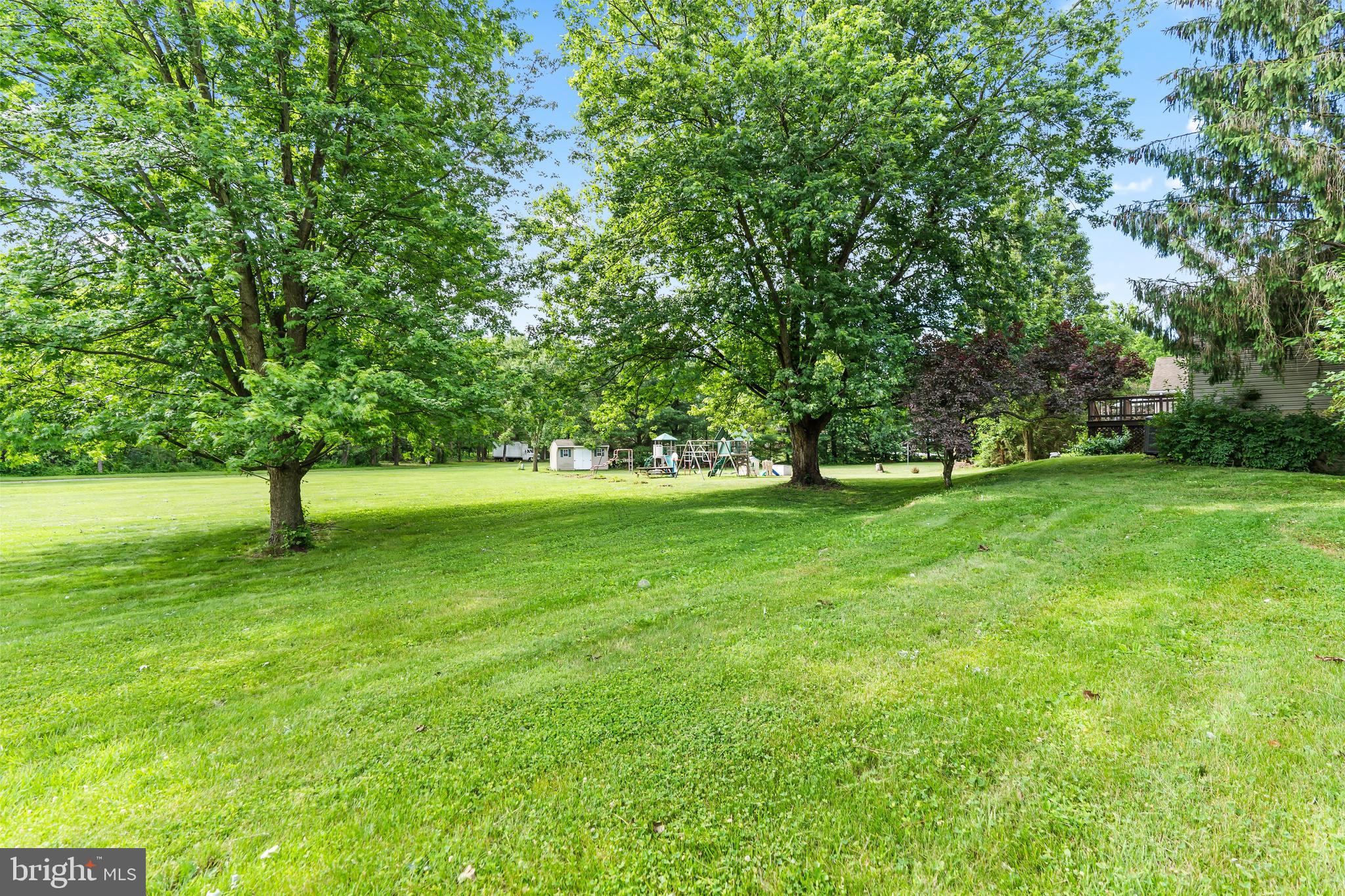14433 Hicksville Road Clear Spring, MD 21722 - Photo 3 of 69 Spacious yard