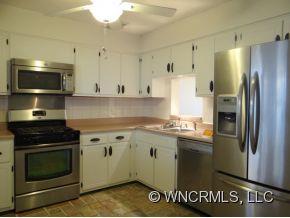 49 Maple Ridge Lane Asheville, NC 28806 - Photo 3 of 20 Gallery Image 3
