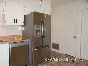 49 Maple Ridge Lane Asheville, NC 28806 - Photo 5 of 20 Gallery Image 5