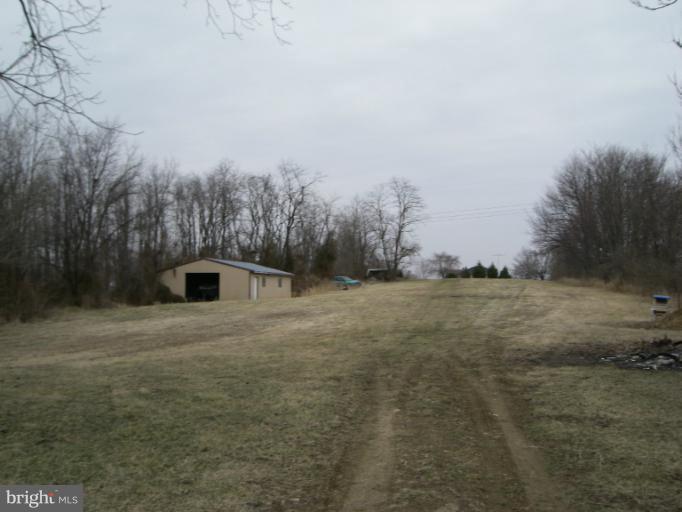 Durberry Road Smithsburg, MD 21783 - Photo 3 of 11 Exterior (General)