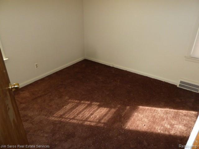 3949 Cadieux Road Detroit, MI 48224 - Photo 10 of 18 P1060391.JPG