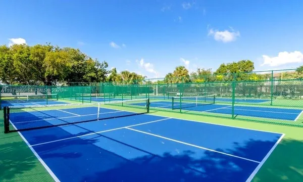 a view of a tennis court
