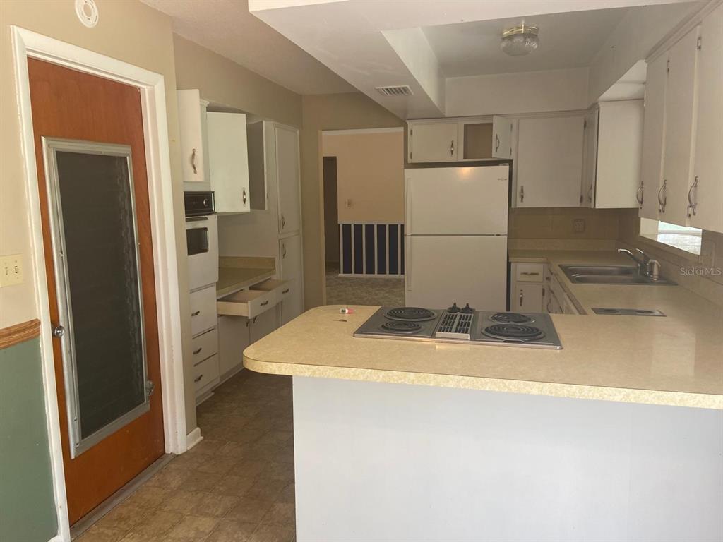4059 South Linwood Terrace Inverness, FL 34452 - Photo 3 of 17